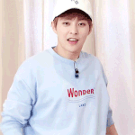 [EXO] 1위 <b>공략</b> 시우민, '어릴적 재롱잔치 영상 올리겠습니다'