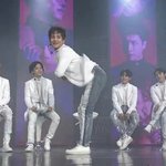 [EXO] 시발 우리 민석이 궁디<b>팡팡</b>