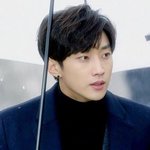 이번에 짝 바꿨는데 짝이 너무 <b>설레</b> 허윽ㅠㅠㅜ!!
