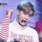 [EXO] 오늘자애들보고<b>참자</b>ㅇㅇ