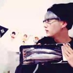 [방탄소년단] 윤기의 <b>꽁치</b>사랑
