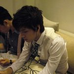 [인피니트] <b>남우현</b> 이어폰 300m설