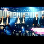 [EXO] ㅅㅂ으르렁보는데 <b>전율</b> 쩐다