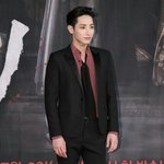 [모두드루와] 족보<b>조사</b> 시급한 실존 뱀파이어 같은 연예인甲