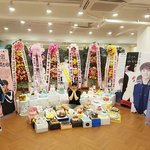[세븐틴] 우리 케이크랑 <b>화환</b> 눈에잘보인당