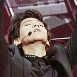 [EXO] 백현 징그러운 계단턱