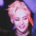 [시우민] 밍<b>스터</b>요정 미모가ㄷㄷㄷㄷ