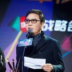 [EXO] 수만 아버지 생신 30분도 안남았다