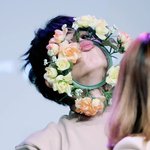 [방탄소년단] 지민이한테 <b>화관</b>을 주면