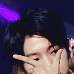 [백현] ㅍㅋㅋ 누가봐도 <b>꿀잠</b>자다 깬 백현