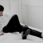 [VIXX] 택우니 <b>다리</b> <b>위</b>에 토끼 한마리 기어다녔으면ㅋㅋ