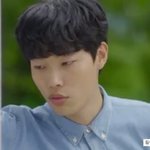 <b>류준열</b>은어땡?