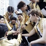 [EXO] 공지 바꾸자❤) 엑톡은 9명을 <b>지지</b>합니다.