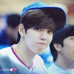 [인피니트] 심장 터지겠는 오늘자 동우 <b>시구</b>&amp;관람 후기