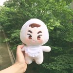 [EXO] 너네는 이 둘중에 고른다면 뭐 살꺼야?