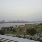 자전거 산책할 땐 크레이지비 젤리를 입에 쏙!!