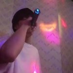 [방탄소년단] 와 노래방마이크로 살아남다니