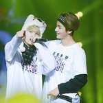 [방탄소년단] 태형이가 윤기 많이 우<b>쭈쭈</b>하넼ㅋ