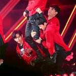 [EXO] 세훈이 너무 안쓰러워보여 가재새끼 짜증나네