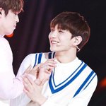 [세븐틴] <b>슈</b>아 눈웃음 쩌는짤 기부좀...ㅠㅠㅠㅠ