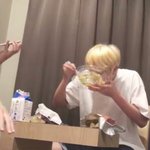 [방탄소년단] 밥먹는 김슥찌