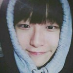 <b>사진속</b> 남자머리