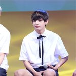 <b>반바지</b>가 넘나 잘어울리는 男돌