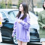 <b>하의</b>를 잊은 女아이돌 출근길