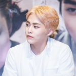 [시우민] 쇼<b>케이스</b>에서 봉이김선달 보고온 웅녀만 들어와줘..