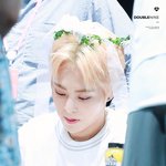 [시우민] 시우민 팬싸 <b>면사포</b>화관 과질떴어!!!!!!!