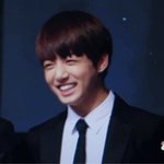 [방탄소년단] 정꾸 웆을때 <b>눈</b> <b>아래</b>로 휘어지는거