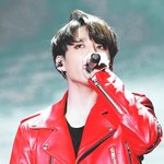 [방탄소년단] 정국이는 <b>화려</b>한색