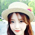 [존예보스] 어제자 아이유 팬깦 <b>셀카</b> <b>업</b>뎃