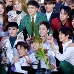 [EXO] 우리가 노력하면 늘 뒤엔 <b>보상</b>이 따름