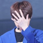 [EXO] 누구 손이게?