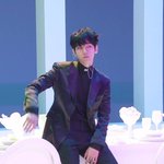 [백현] 백현이는 수트<b>쥐</b>~~~~*