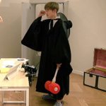 [EXO] 미친거아냐 뤠드뷀벳한테 발리고 있다 빨리 투표해ㅅㅂ