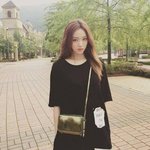 [댓글부탁해] <b>이성경</b>이메고있는가방알려주세요!!
