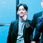 [CHEN] <b>아티</b>움 팬사 출.퇴근길 고화질