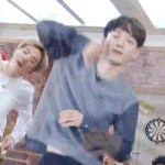 [CHEN] 김종대 배보임ㅋㅋ..