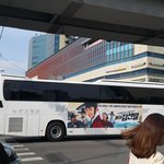 [시우민] 저 안에 <b>배우</b>들 있으려나..