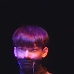 [CHEN] <b>볼살</b> 눌림ㅋㅋㅋ