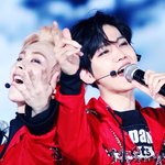 [EXO] 둘이 <b>트로트</b> 부르는줄