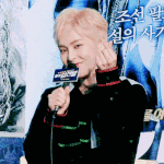 [EXO] 가족들이랑 <b>봉</b>이 김선<b>달</b> 보러 갔는데 ㅠㅠㅠ