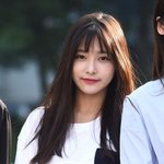 야 판년들아 얘 누구냐?