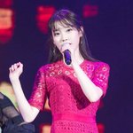 최근 앞머린 내린 아이유