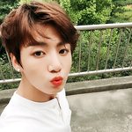 [방탄소년단] 애들 <b>렌즈</b>모델이야..?