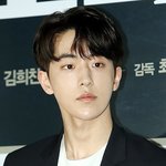 [노답] 얜 잘생긴것도 아니면서 왜 <b>쉼표</b>머리하냐?