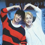 [EXO] 김선문 조카 봐도봐도 또보고싶다 하루<b>종일</b>