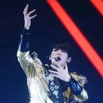 [EXO] <b>이</b>사진 <b>집</b>마 누군지 아는사람?